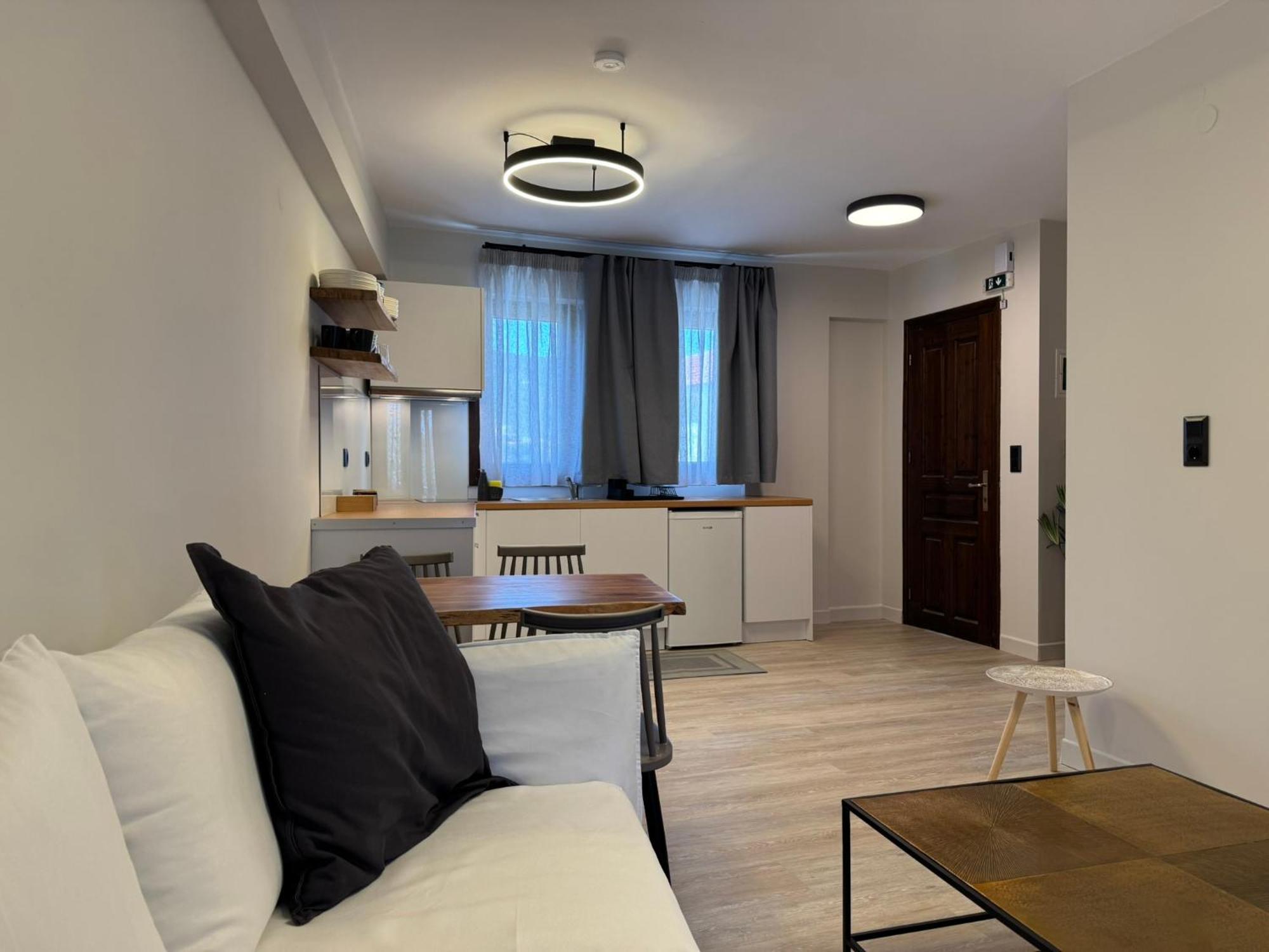 Apellou Apartments Samos Town Esterno foto