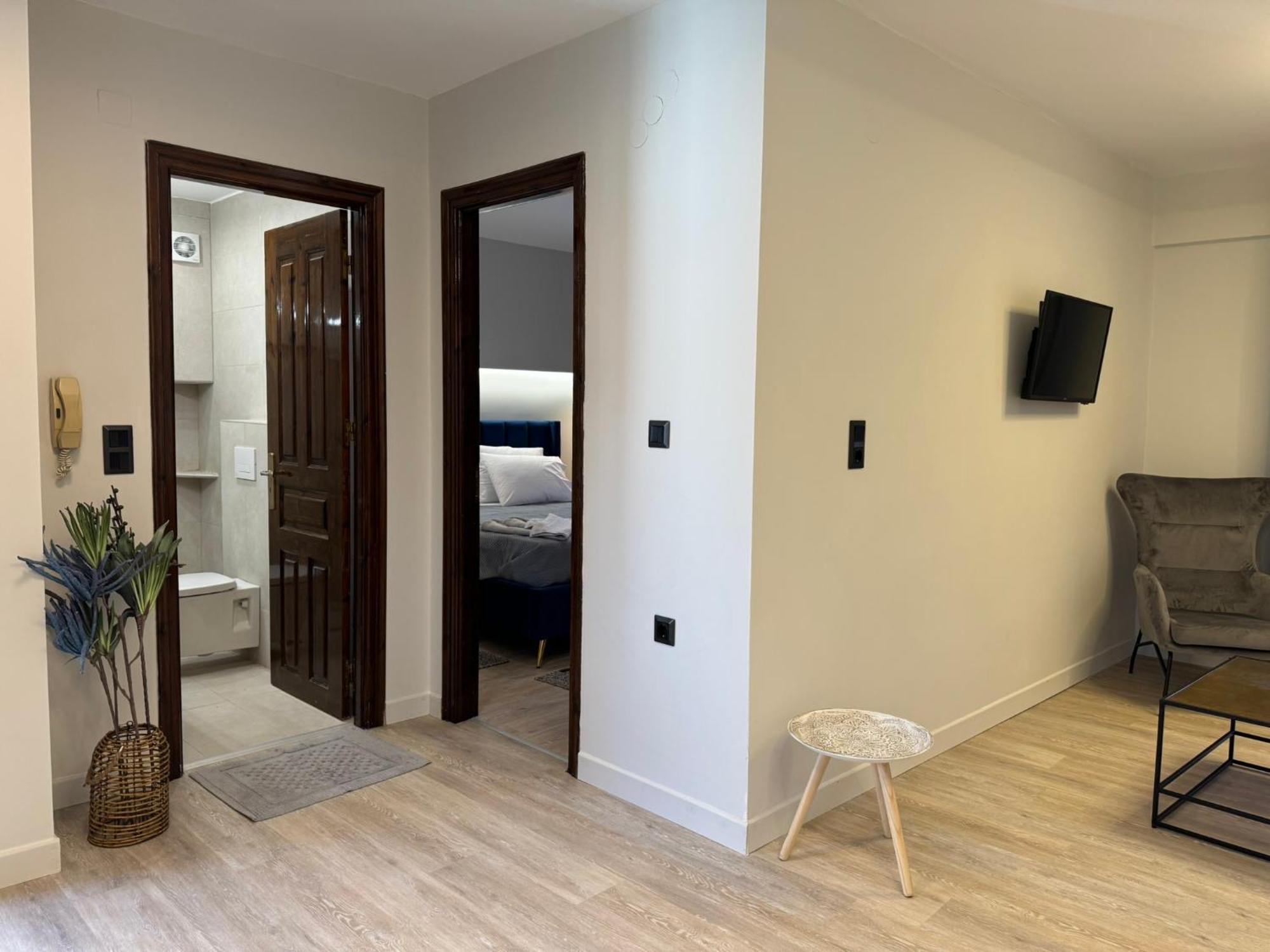 Apellou Apartments Samos Town Esterno foto