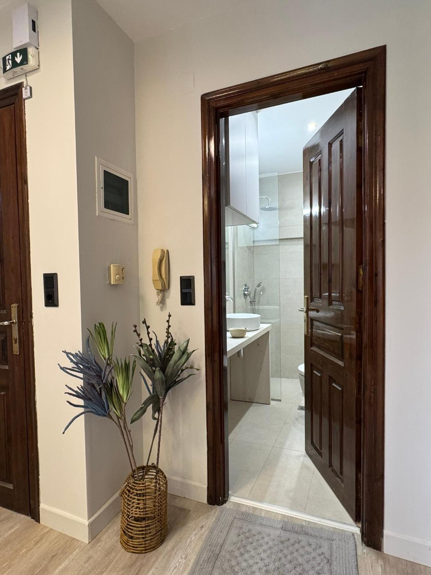 Apellou Apartments Samos Town Esterno foto
